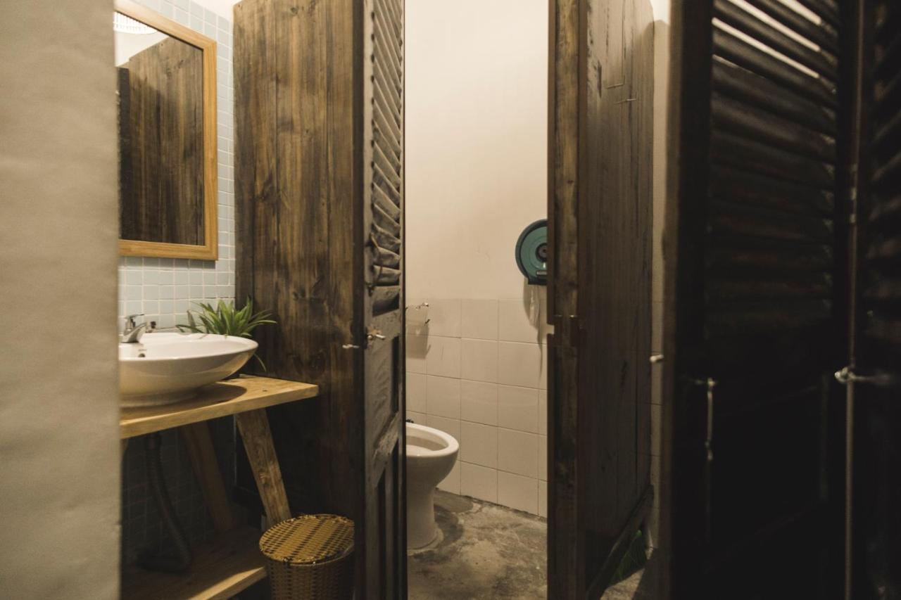 Tam Hostel Ho Chi Minh-staden Exteriör bild